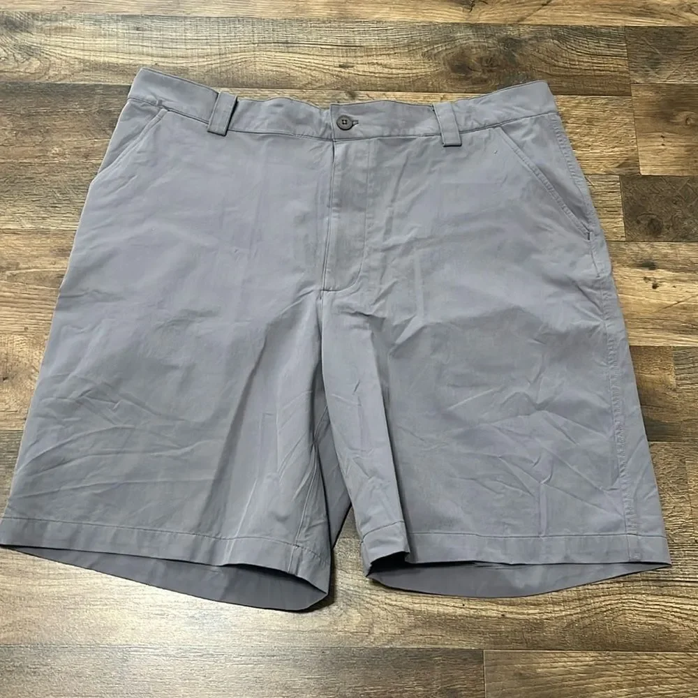 Under Armour shorts size 38